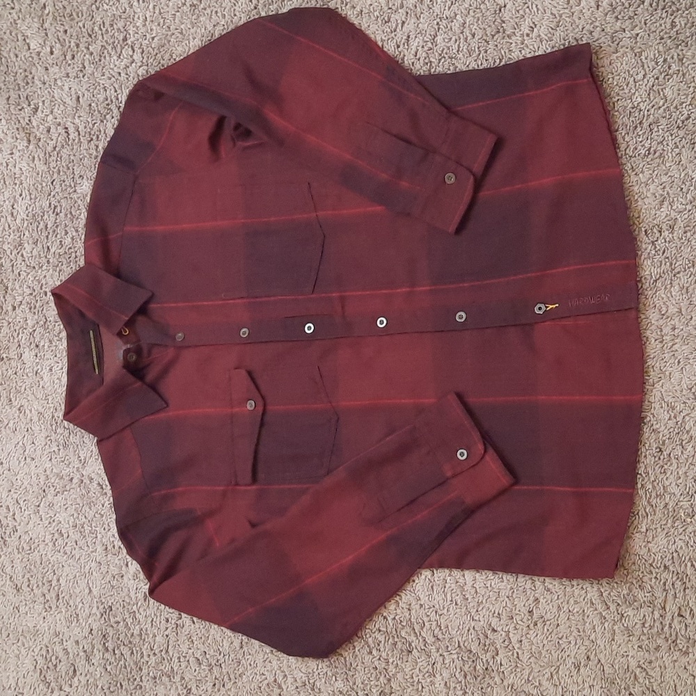 Mountain Hardwear Shirt